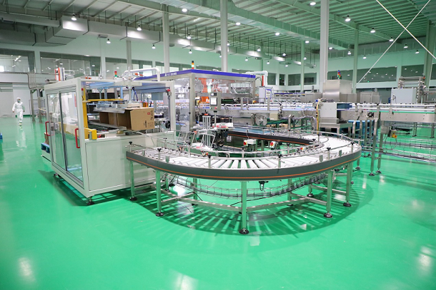 英力士柔性包裝薄膜試生產(chǎn)線調(diào)試成功